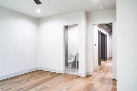 409 W Saulnier Street Houston TX 77019