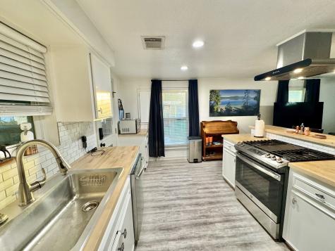 11837 13th Street Santa Fe TX 77510