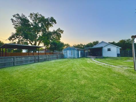 11837 13th Street Santa Fe TX 77510