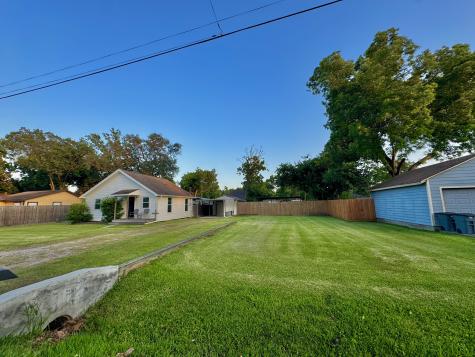 11837 13th Street Santa Fe TX 77510