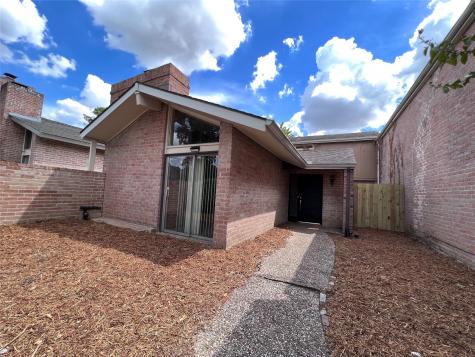 4705 N Cashel Circle Houston TX 77069