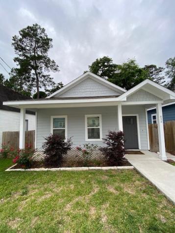 834 Omeara Montgomery TX 77316