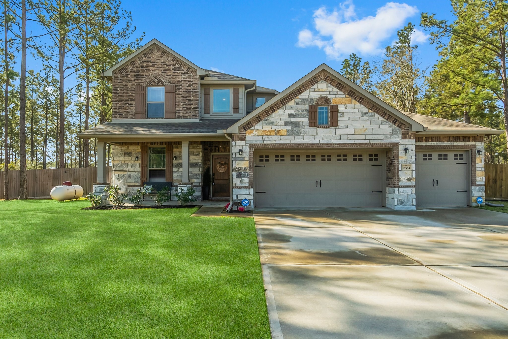 16532 Aransas Street Conroe TX 77303