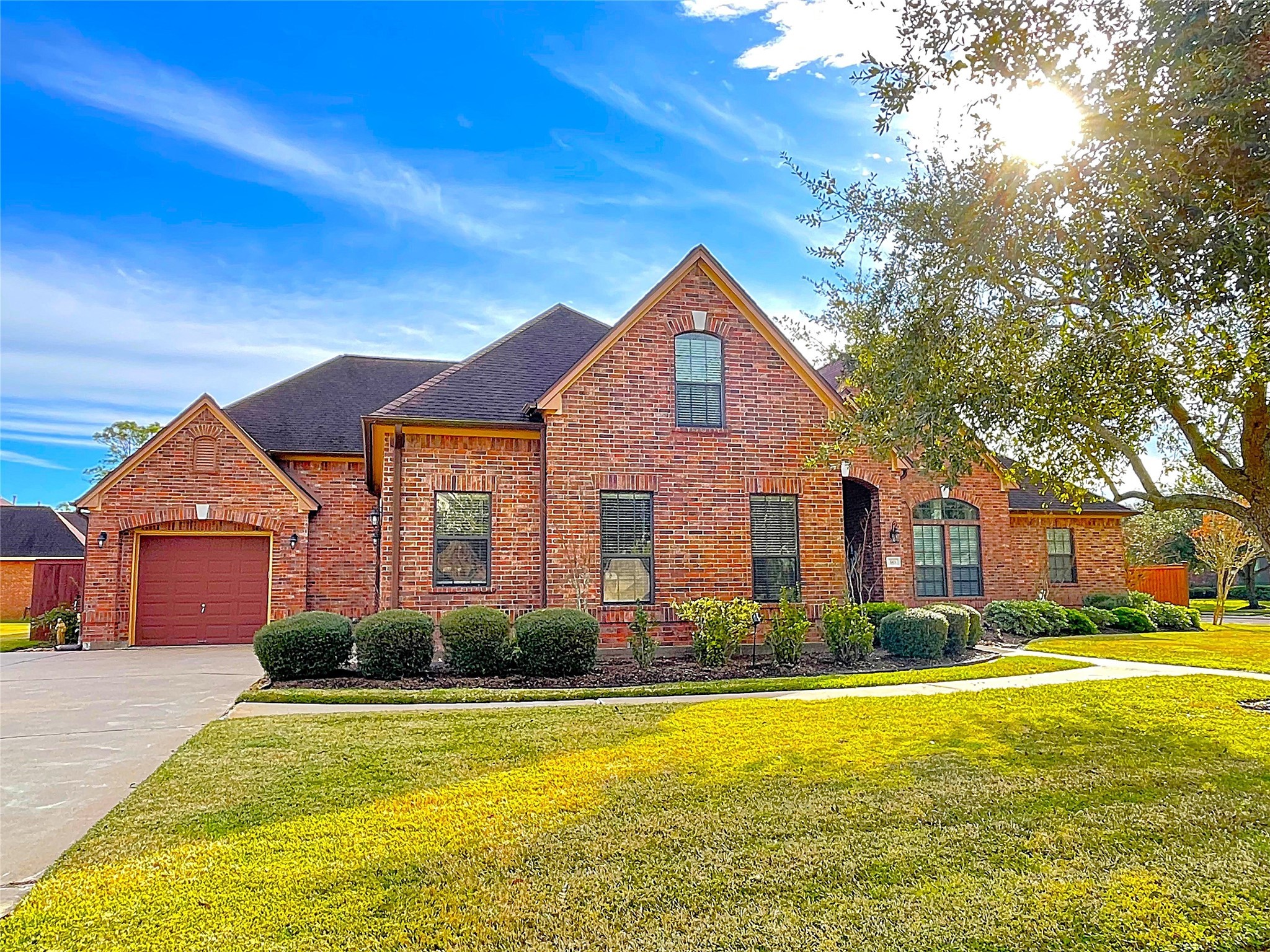 143 Spanish Oak Circle Lake Jackson TX 77566
