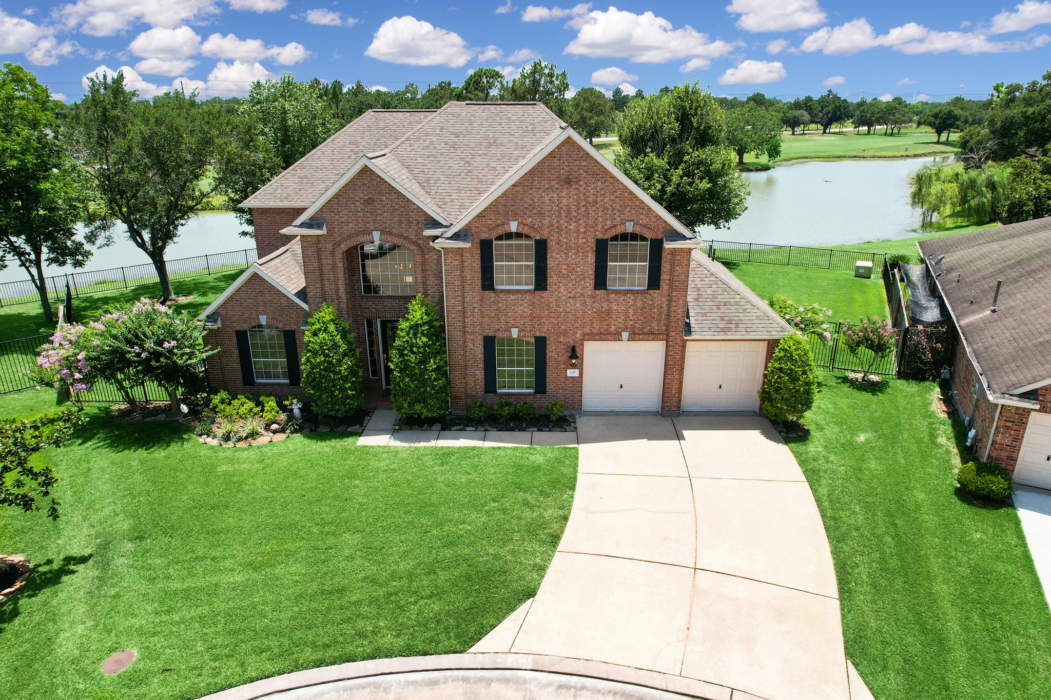 510 Elderberry Lane Pearland TX 77584
