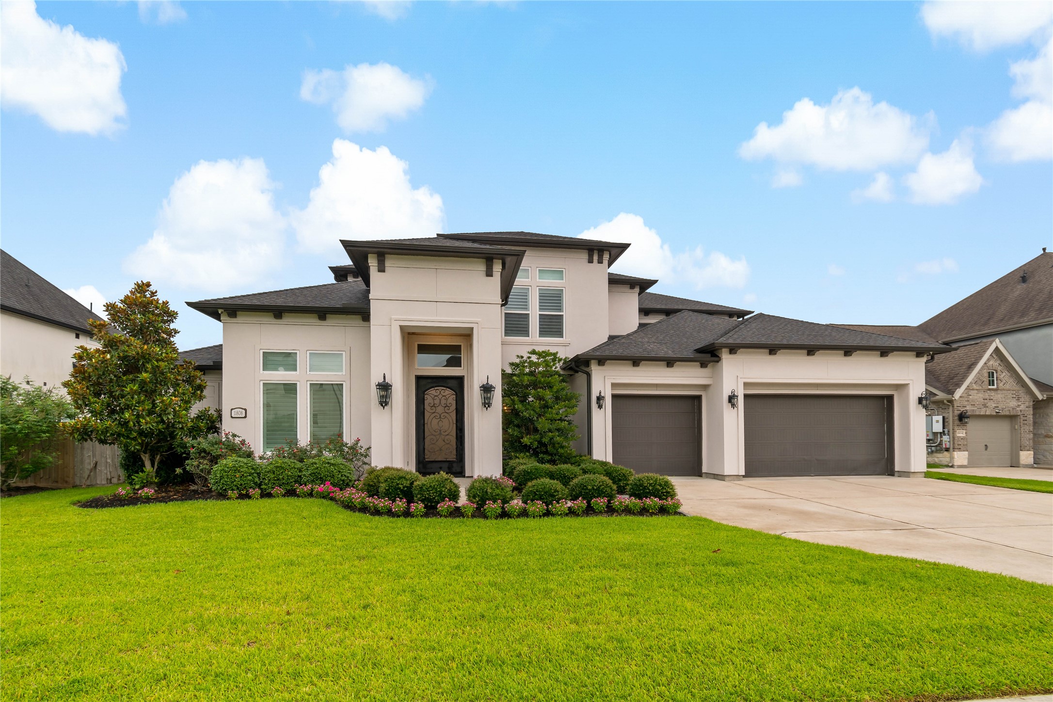 1808 Austin Creek Friendswood TX 77546