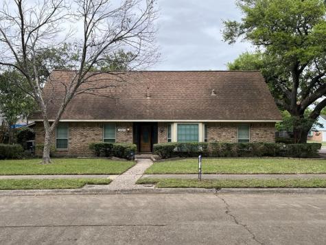 2013 S Memorial Court Pasadena TX 77502