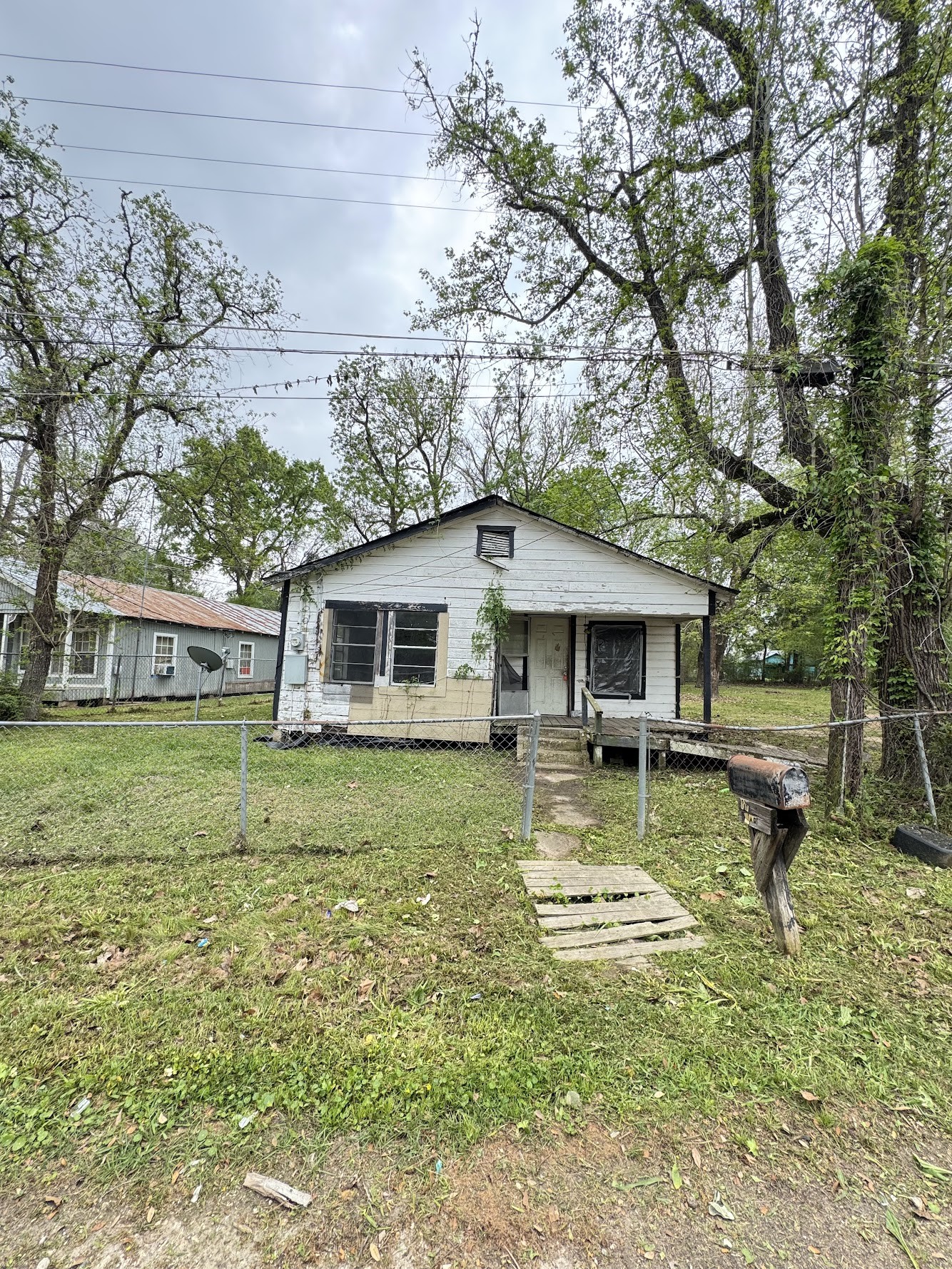 916 Lamar Street Cleveland TX 77327
