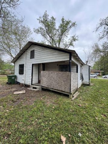 916 Lamar Street Cleveland TX 77327
