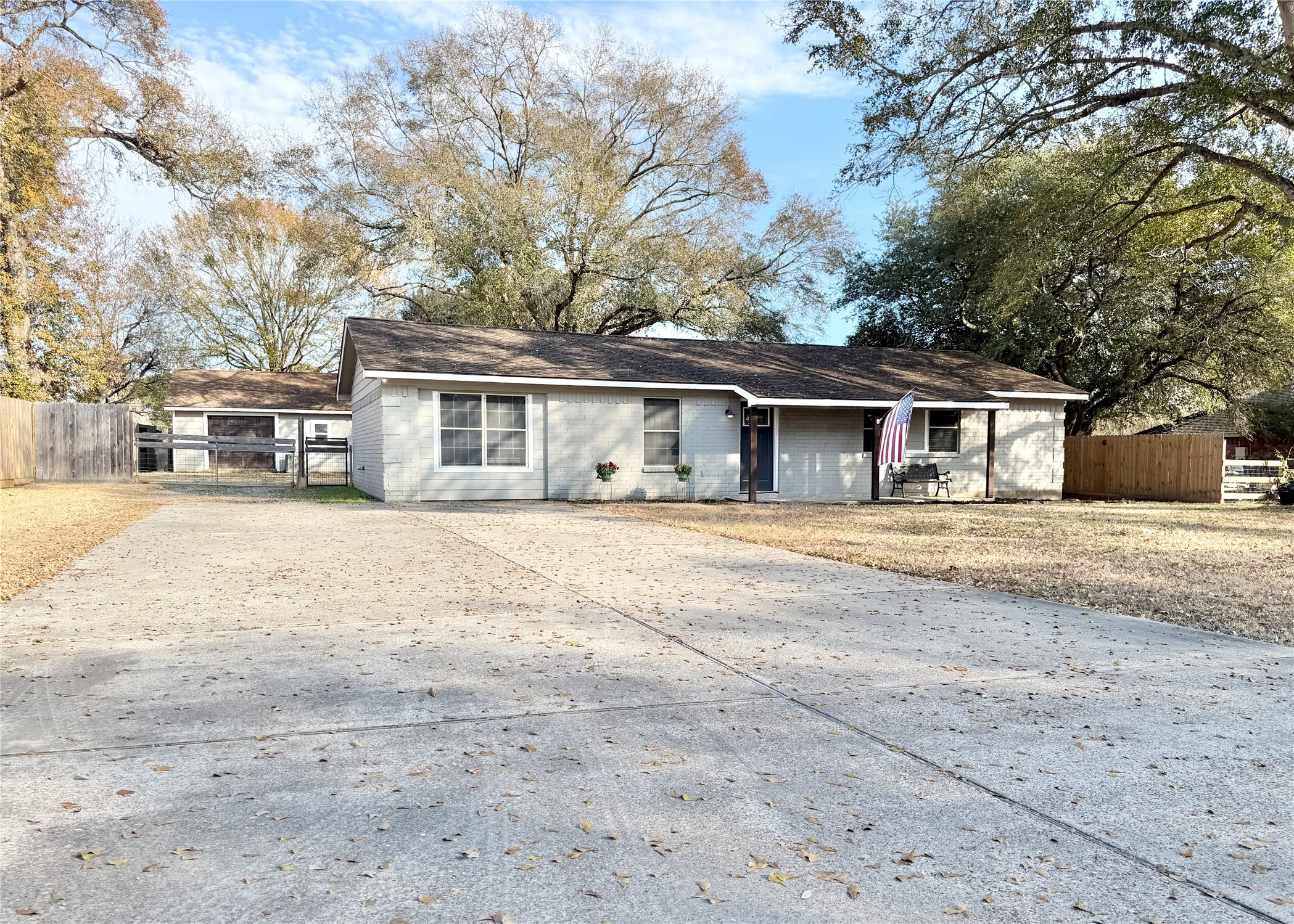 32016 S Wiggins Street Magnolia TX 77355