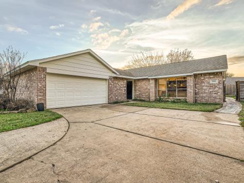 7403 Sunlight Lane Houston TX 77095