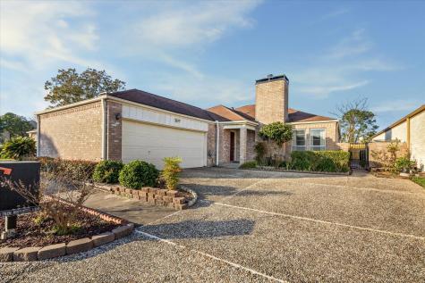 7526 Hopewell Lane Houston TX 77071