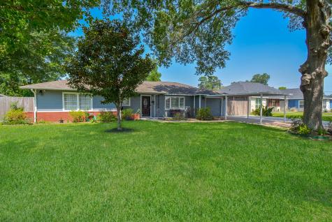 1325 Centennial Drive Houston TX 77055