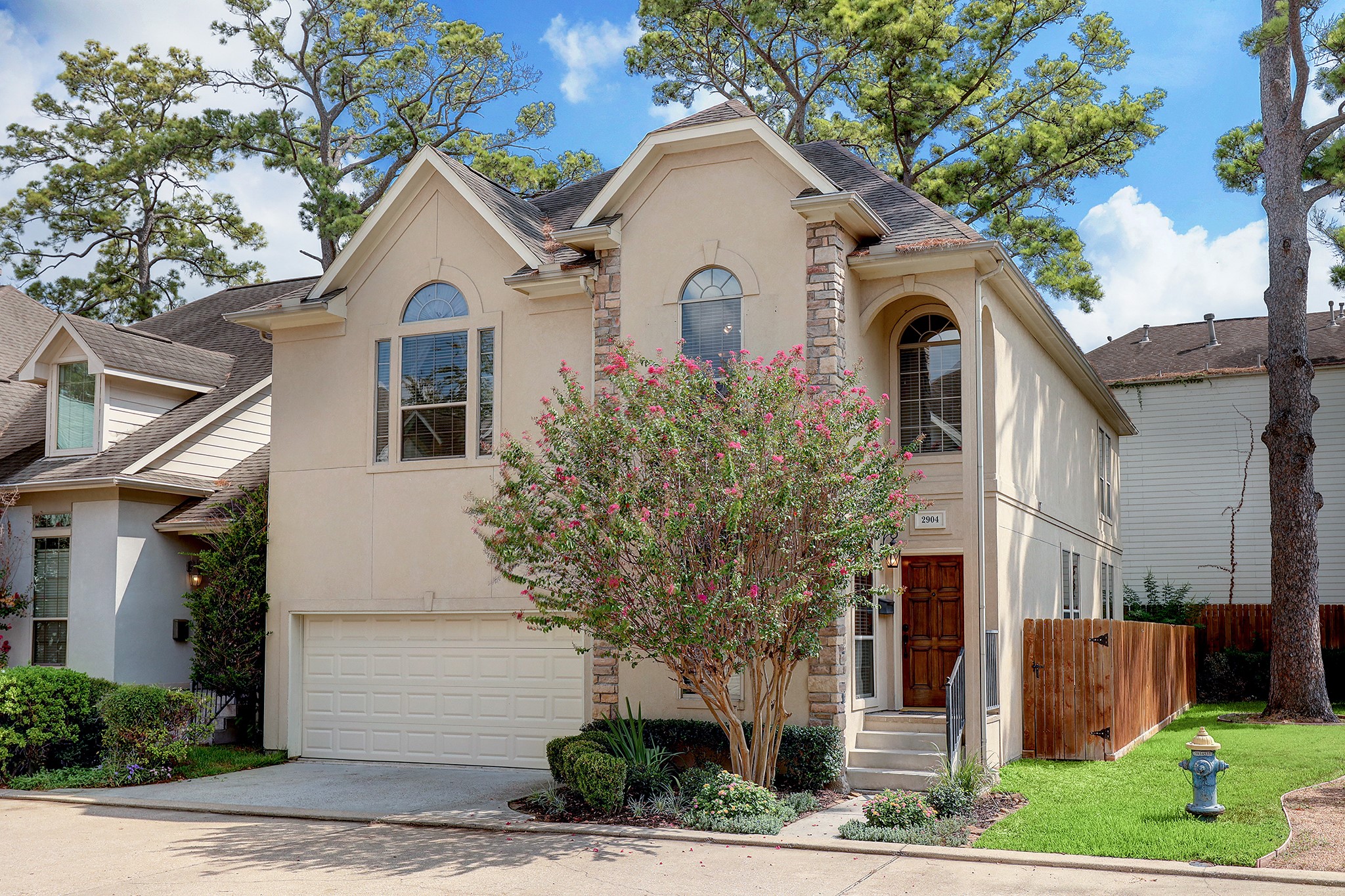 2904 N Becca Lane Houston TX 77092
