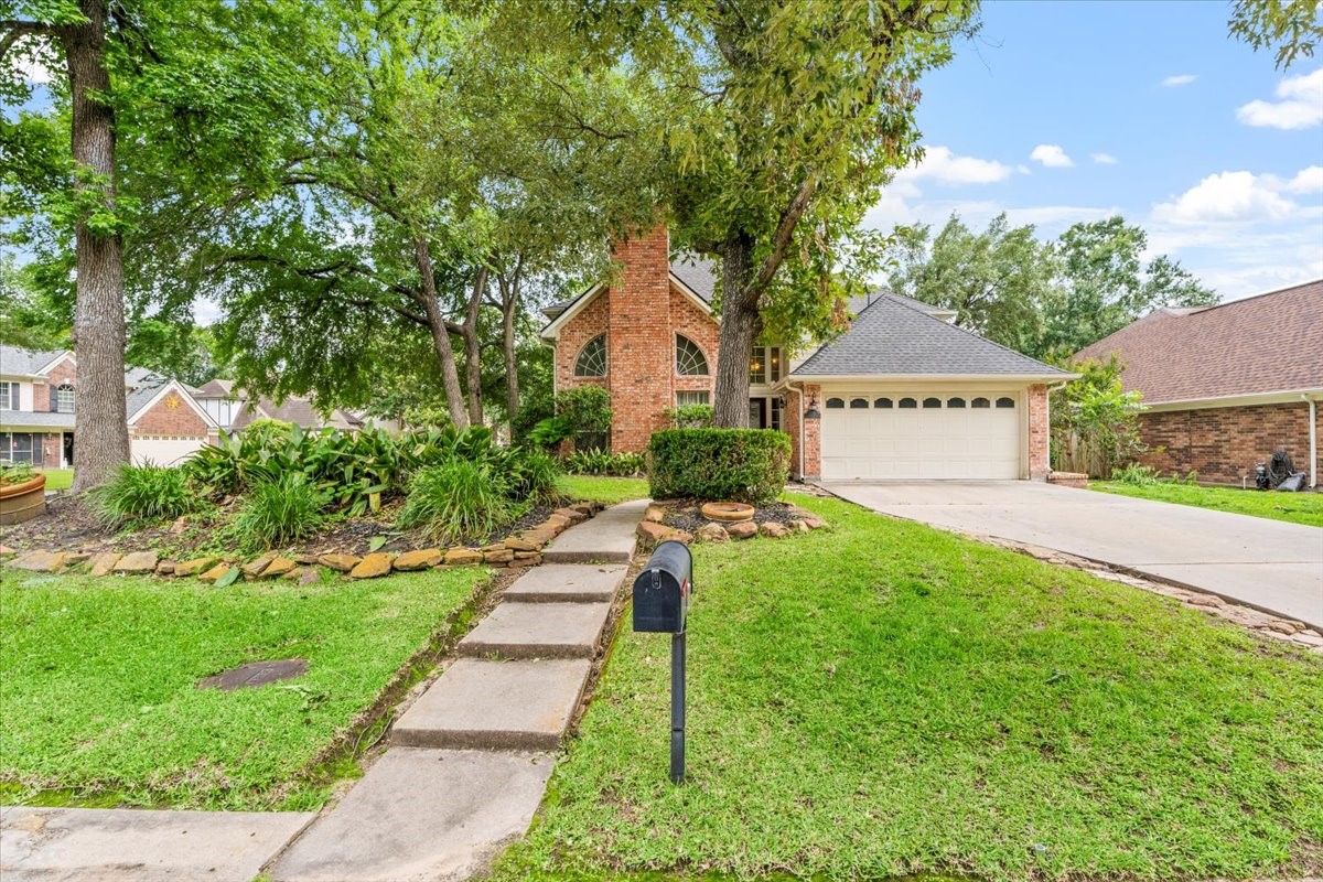 1 Dover Drive Conroe TX 77304