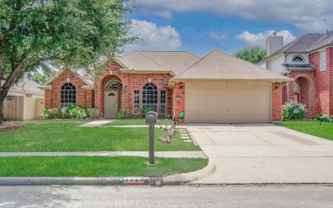 3359 Tenaha Drive Houston TX 77014