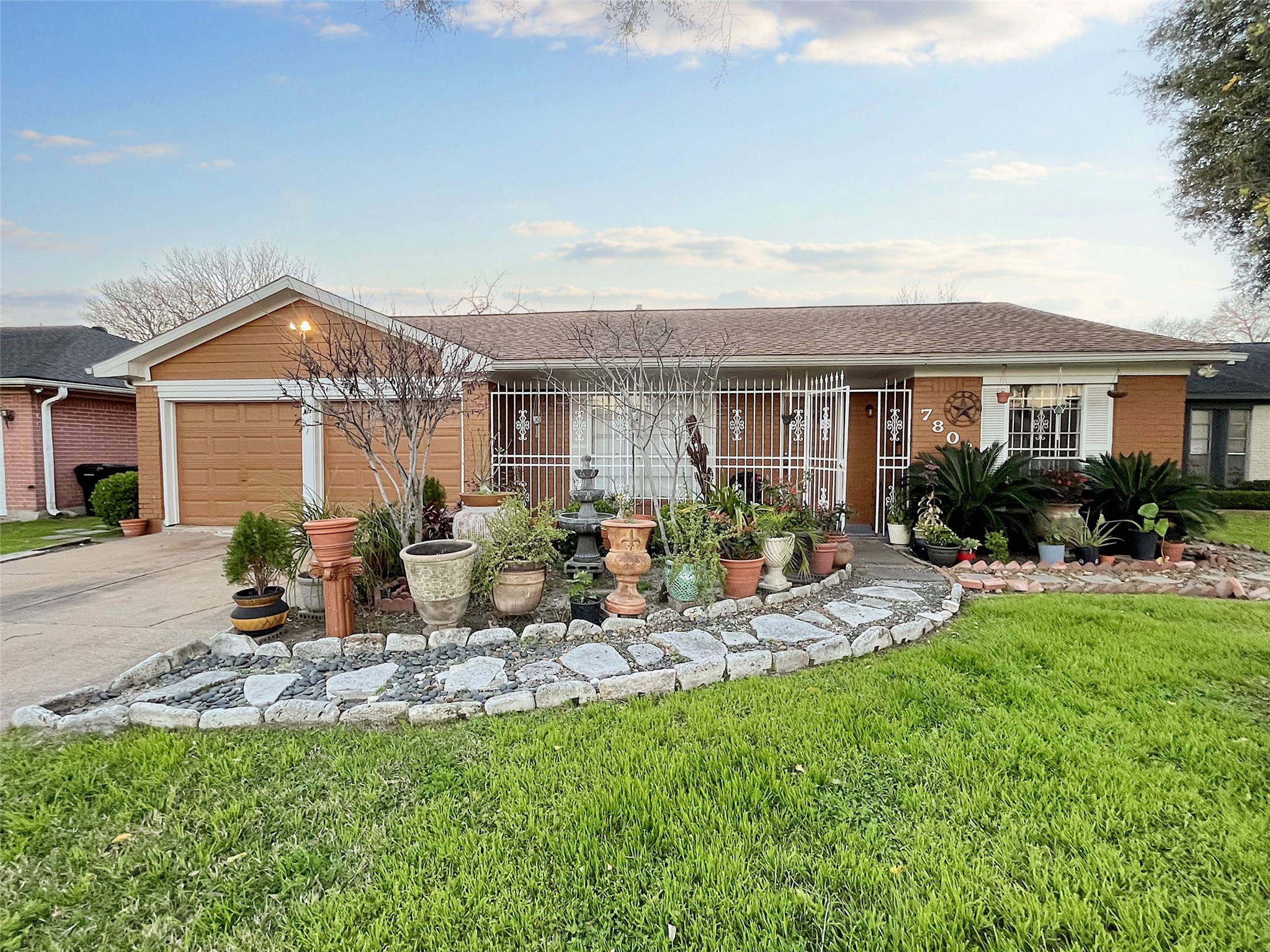 7806 La Roche Lane Houston TX 77036