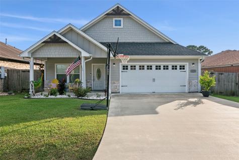 1416 S 13th Street Nederland TX 77627