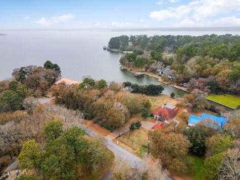 15169 Paradise Point Drive Willis TX 77318