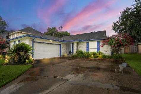 1003 Sugarfield Court Sugar Land TX 77498
