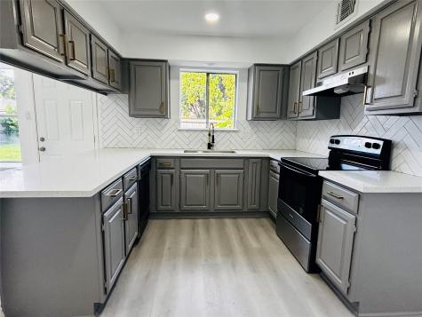 16246 Los Altos Drive Houston TX 77083