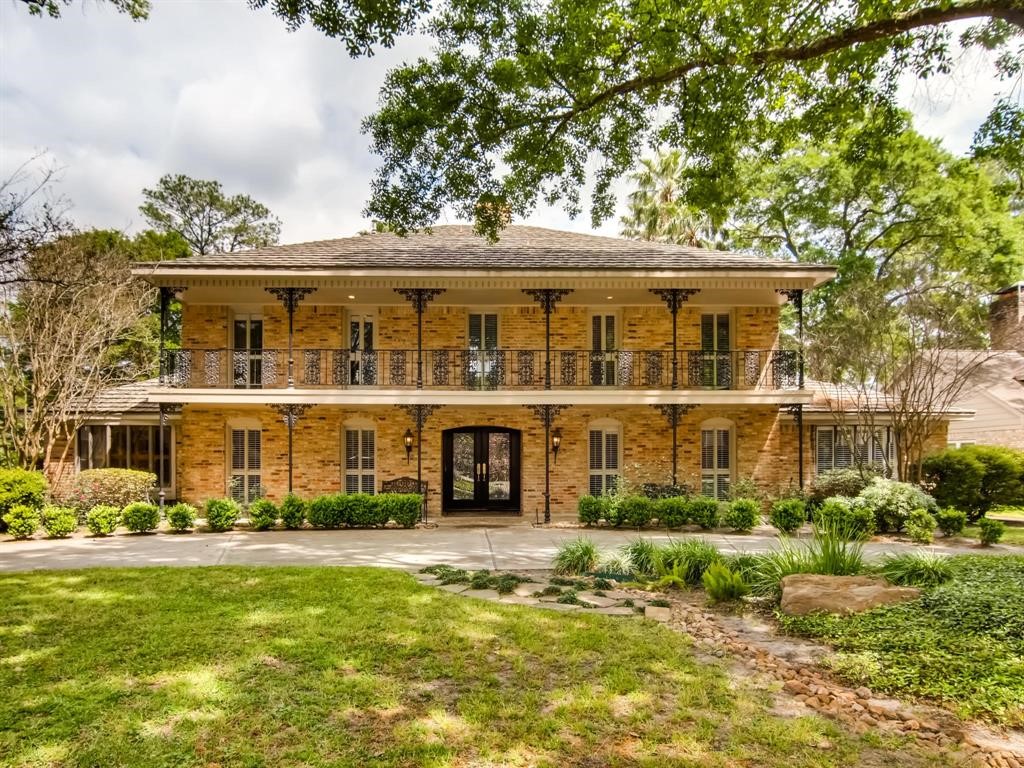 6122 Apple Valley Lane Houston TX 77069