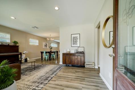 5226 Georgi Lane Houston TX 77092