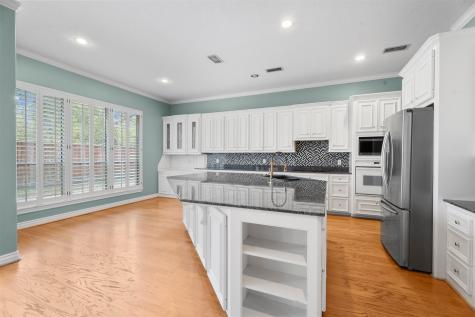14210 Reissen Lane Houston TX 77069