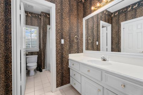 14210 Reissen Lane Houston TX 77069