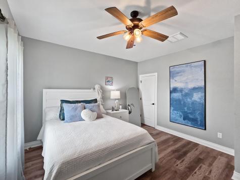 979 Fisherman Drive S Crystal Beach TX 77650