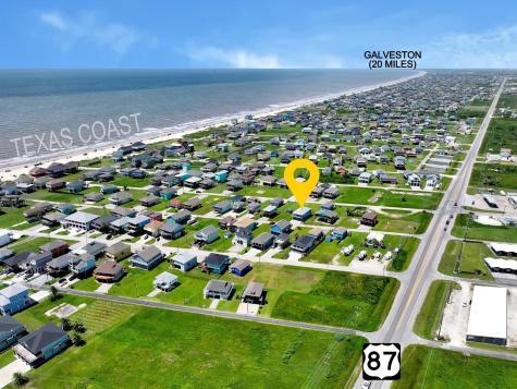 979 Fisherman Drive S Crystal Beach TX 77650