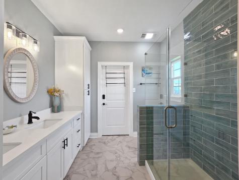 979 Fisherman Drive S Crystal Beach TX 77650