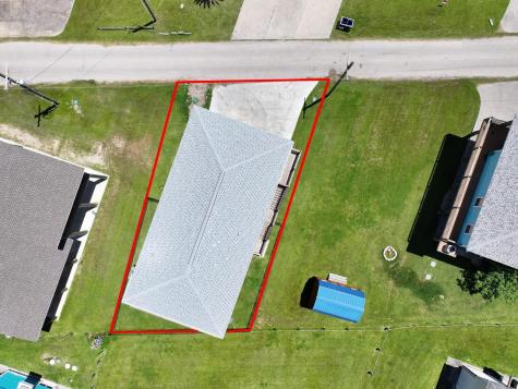 979 Fisherman Drive S Crystal Beach TX 77650