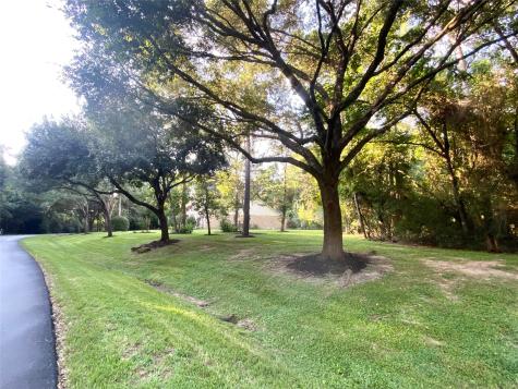 37518 Edgewater Drive Pinehurst TX 77362