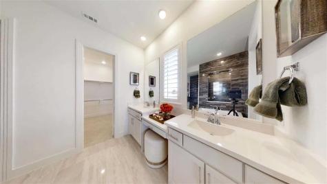 12043 Lake View Boulevard Mont Belvieu TX 77523