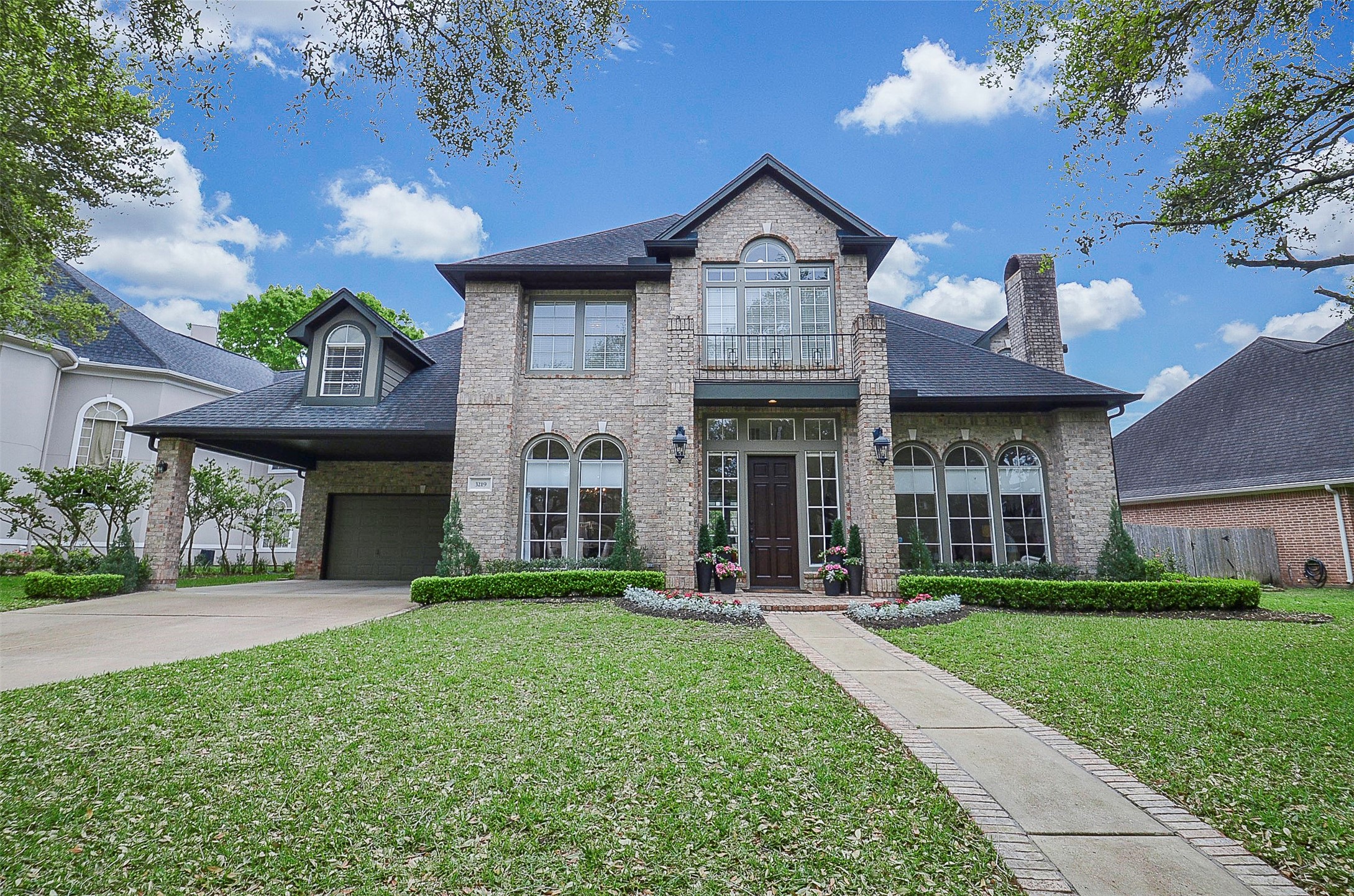 3219 Oakmont Drive Sugar Land TX 77479