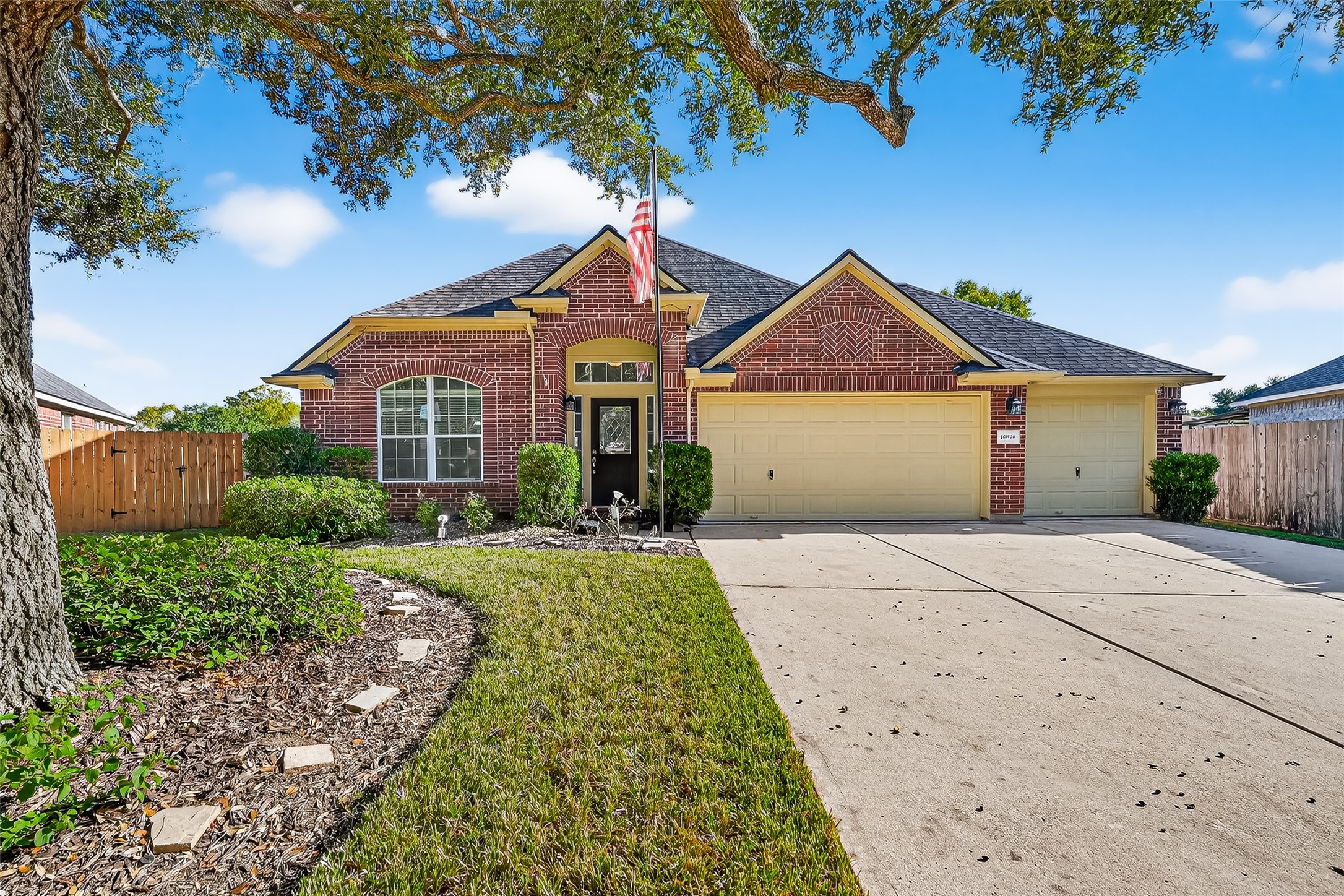 10946 Tattershall Lane Missouri City TX 77459