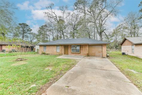1204 S Holly Avenue Cleveland TX 77327