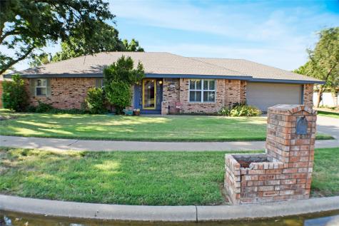 1603 W 10th Street Friona TX 79035
