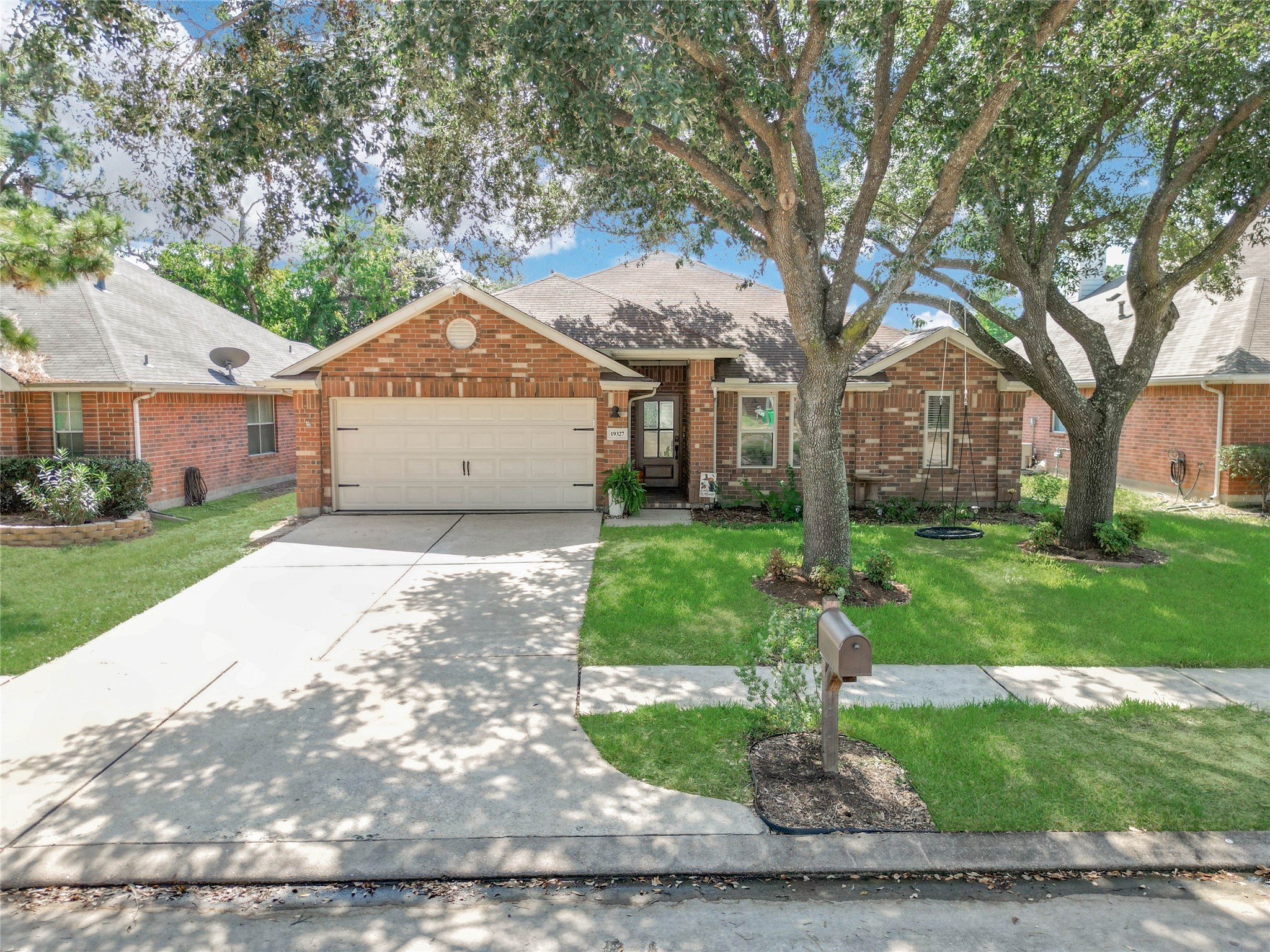 19327 Scarlet Cove Drive Tomball TX 77375
