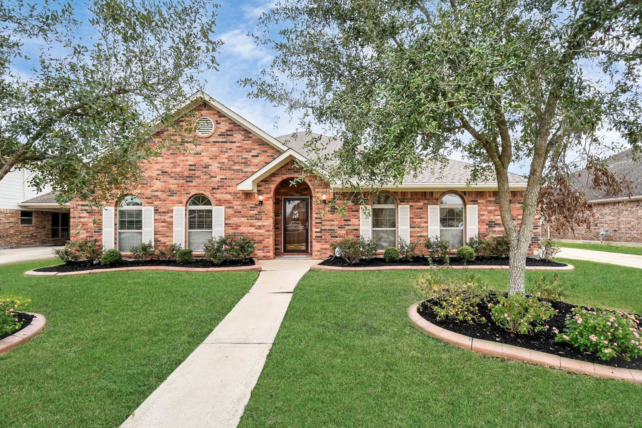 6823 Davy Crockett Drive Manvel TX 77578