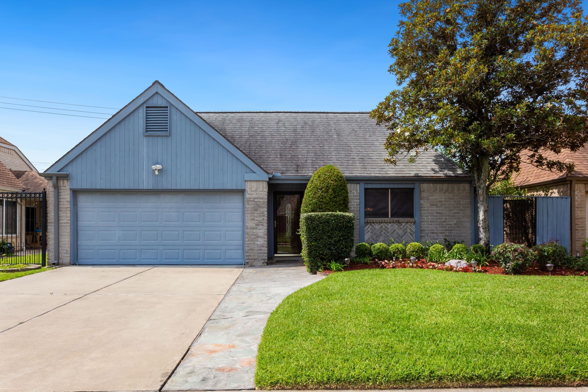 11923 Meadow Crest Drive Meadows Place TX 77477