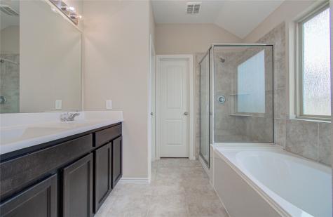 1502 Spencer Glen Lane Houston TX 77073