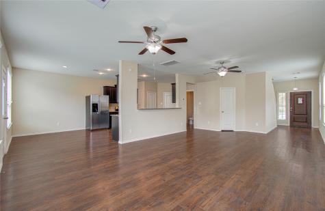 1502 Spencer Glen Lane Houston TX 77073