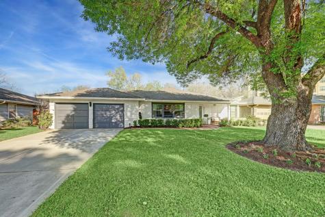 8223 Lorrie Drive Houston TX 77025