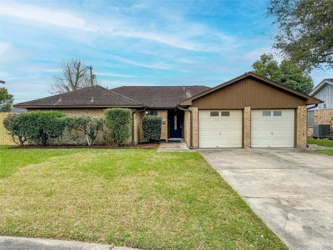8017 Yucca Drive Texas City TX 77591