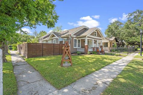 1104 E 16th Street Houston TX 77009