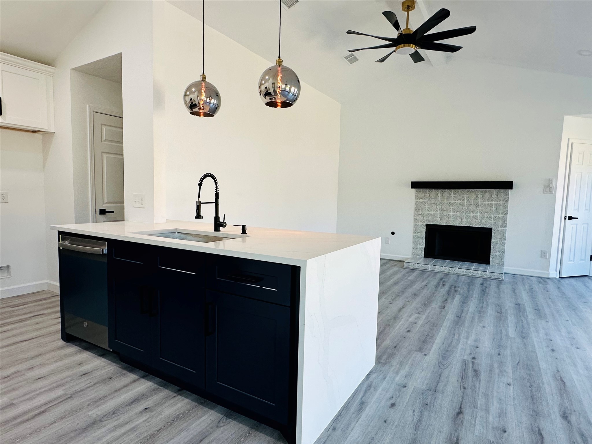 98 W High Oaks Circle Spring TX 77380