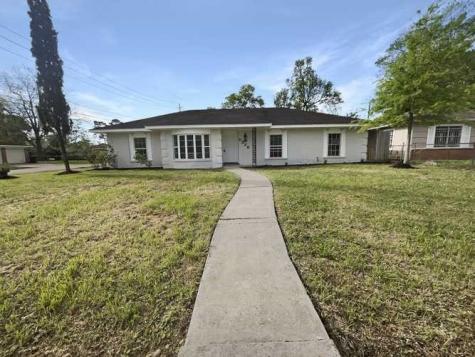 8326 Homewood Lane Houston TX 77028
