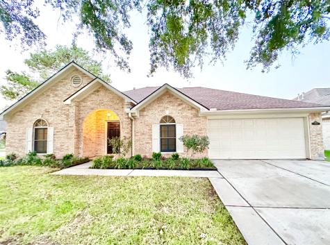 9501 Dry Desert Way La Porte TX 77571
